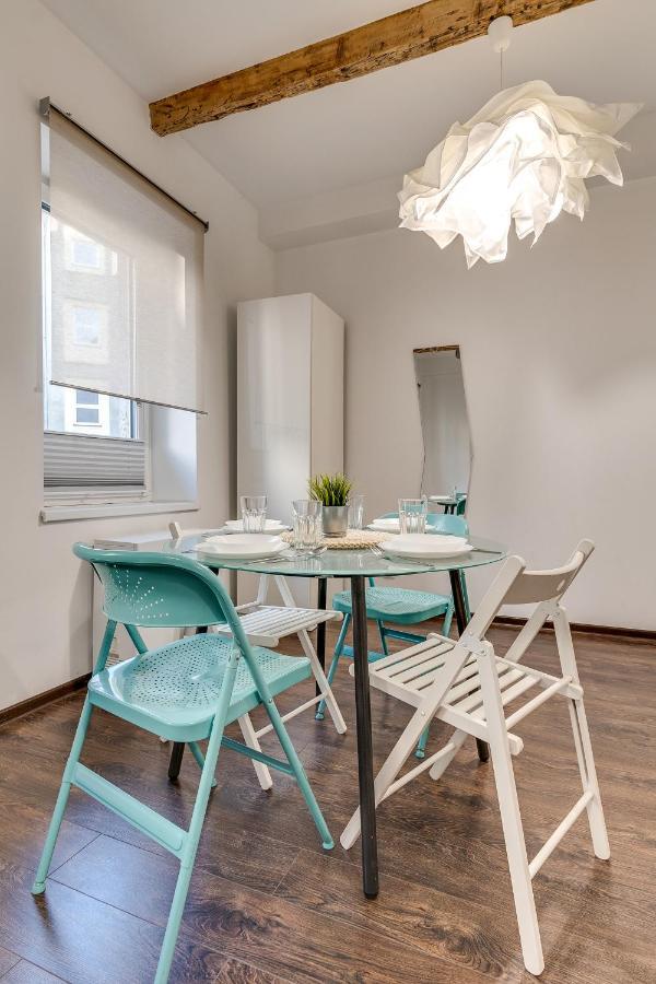 Apartament Szczesliwa Trzynastka Γκλίβιτσε Εξωτερικό φωτογραφία